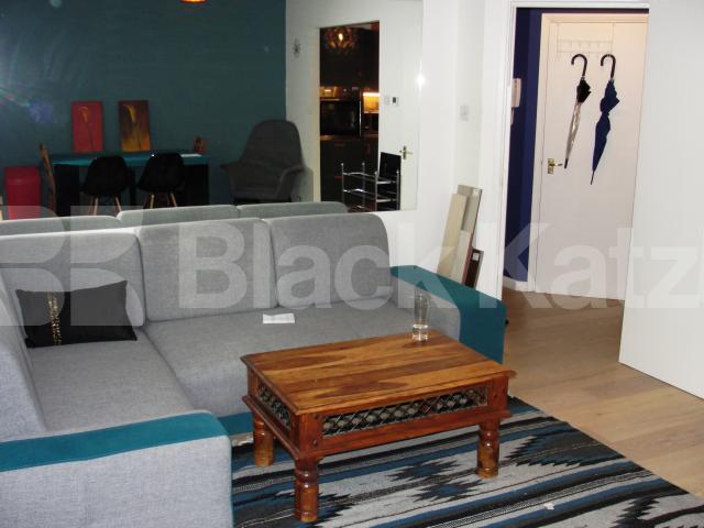 			UNDER OFFER, 2 Bedroom, 1 bath, 1 reception Apartment			 Metro Central Heights, Newington Causeway, Elephant and Castle